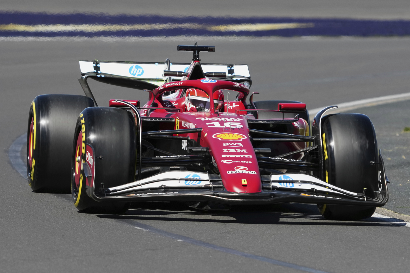 F1, Gp Australia 2025: Leclerc miglior tempo in seconde libere