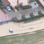 Maltempo Toscana, la ricognizione aerea della zona dell’esondazione del Sieve