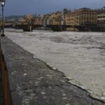 Maltempo in Toscana, l’Arno non fa più paura, ma la Regione chiede lo stato di emergenza nazionale