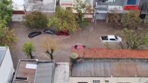 Argentina, allagamenti a Bahia Blanca: sei morti