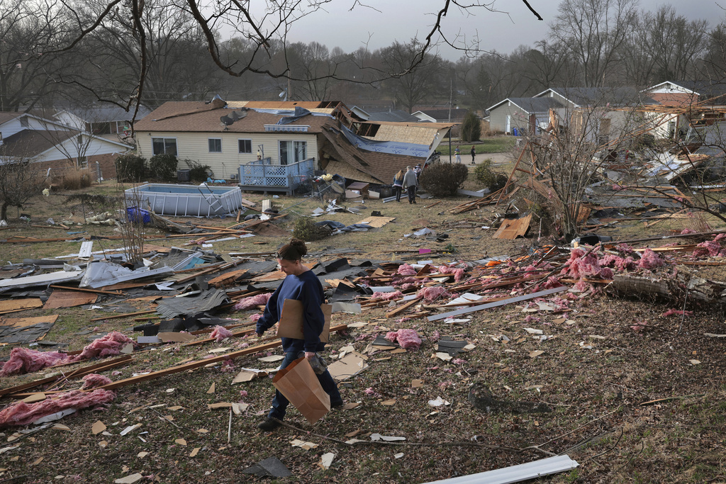 Usa, tornado in Kansas e Mississippi: le vittime salgono a 32