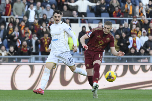 Serie A, Roma-Cagliari 1-0: continua la scalata dei giallorossi