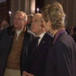 Francia, nuovo premier canadese e la moglie visitano Notre Dame