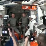 Iss, gli astronauti bloccati da mesi tornano sulla Terra