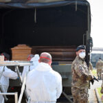 Covid, 18 marzo giornata in memoria delle vittime: 5 anni fa i camion con le bare a Bergamo