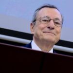 Ue, Draghi: “Oggi è più sola. Sicurezza messa in dubbio dalla svolta del maggior alleato”