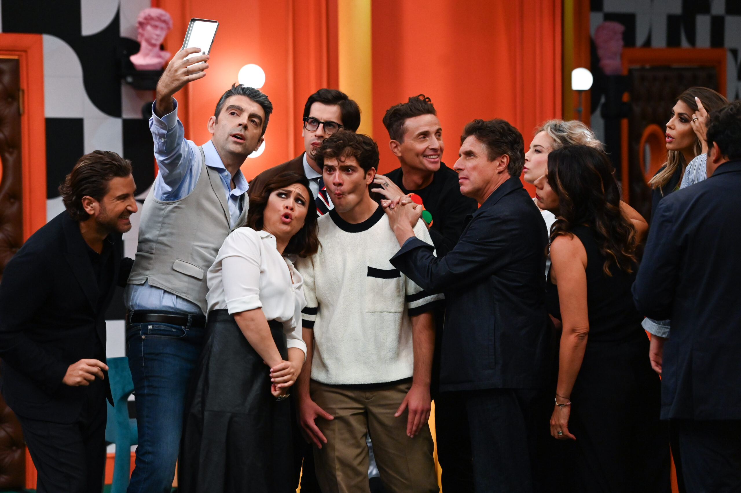 Lol 5, le foto del cast: ecco quando esce