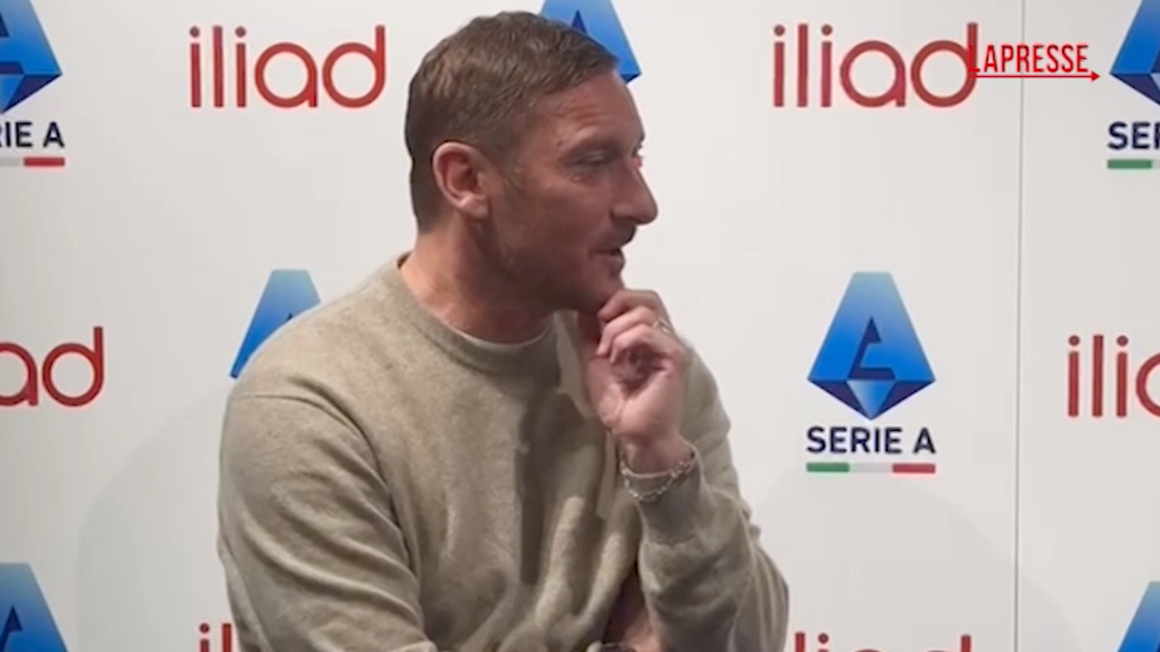 Totti: “Da piccolo volevo fare il benzinaio o il tennista, alla Roma manca un Totti”