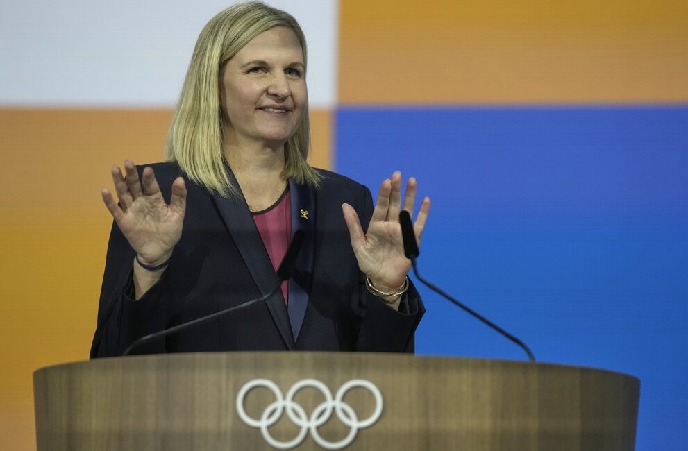 Cio, Kirsty Coventry prima donna presidente: succede a Bach