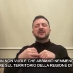 Ucraina, Zelensky sul cessate il fuoco: “Putin non accetterà finché non saremo fuori dal Kursk. Sta ammassando truppe per colpirci”