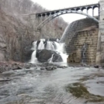 Nyc, il sale usato sulle strade sta cambiando il sapore dello ‘champagne dell’acqua’