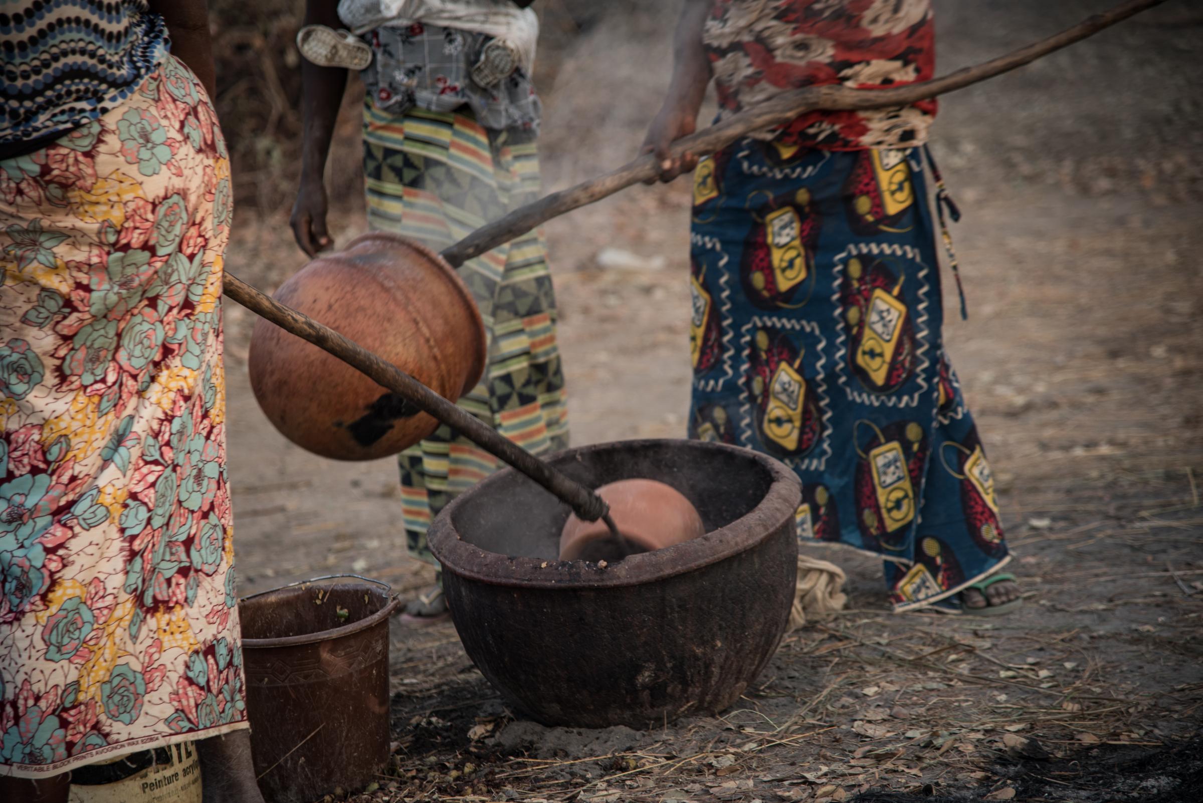 Niger, attacco jihadista in un villaggio: 44 morti Niger, attacco jihadista in un villaggio: 44 morti