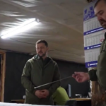 Ucraina, Zelensky visita le truppe a Pokrovsk nel Donetsk