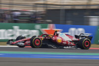 Lewis Hamilton durante la gara sprint del Gran Premio di Cina di Formula 1