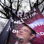 Turchia, X di Elon Musk sospende account dell’opposizione. Imamoglu interrogato dalla polizia