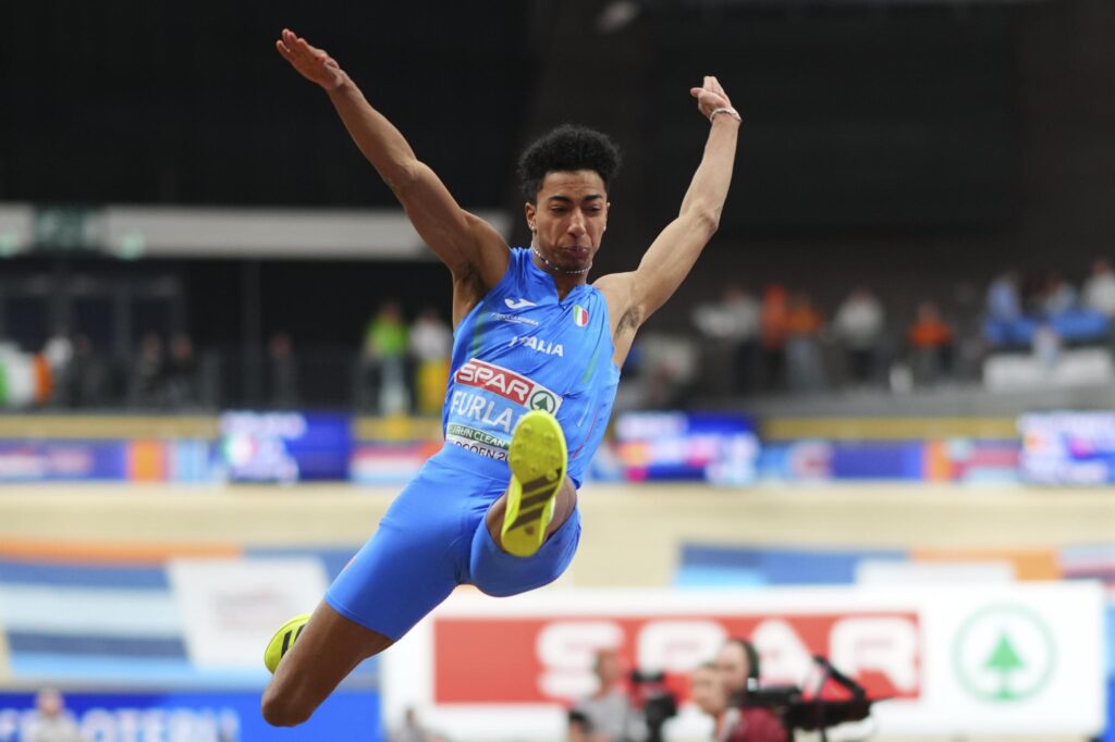 Mattia Furlani campione del mondo di salto in lungo indoor