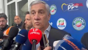 Dazi, Tajani: “Prove muscolari sono sciocchezze”