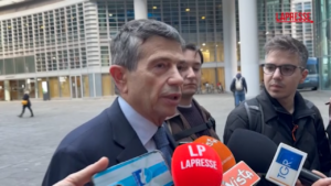 Lupi: “Il governo è molto solido e unito”