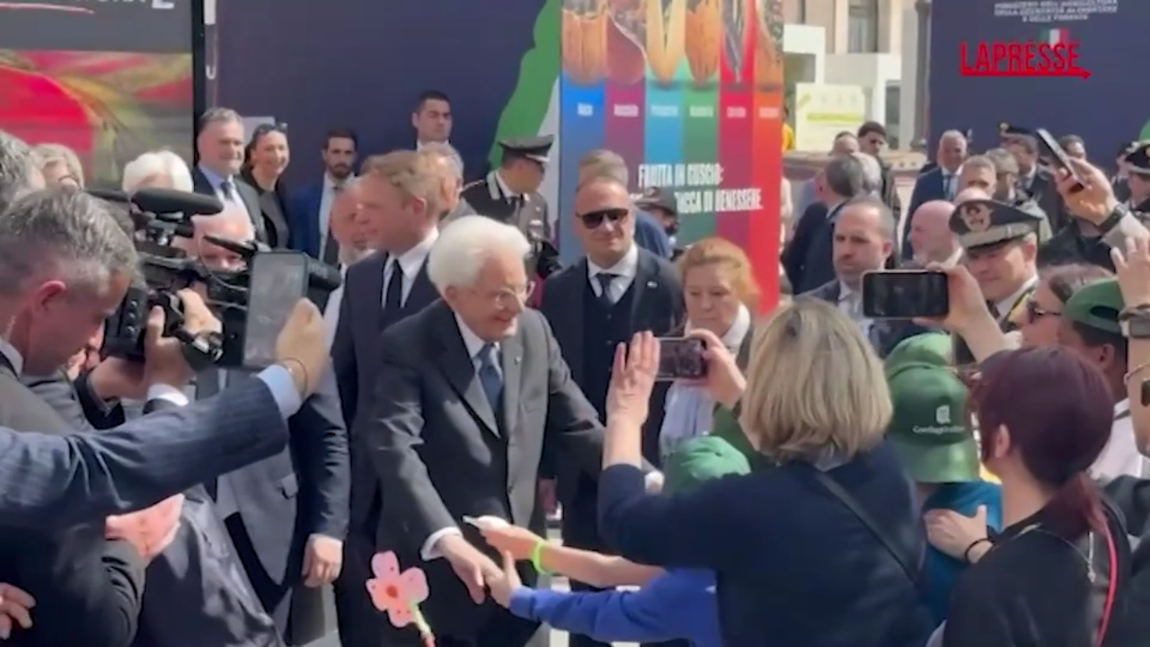 Roma, Mattarella e Lollobrigida arrivano al villaggio ‘Agricoltura È’