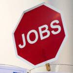 Lavoro, salari in Italia inferiori dell’8,7% dal 2008