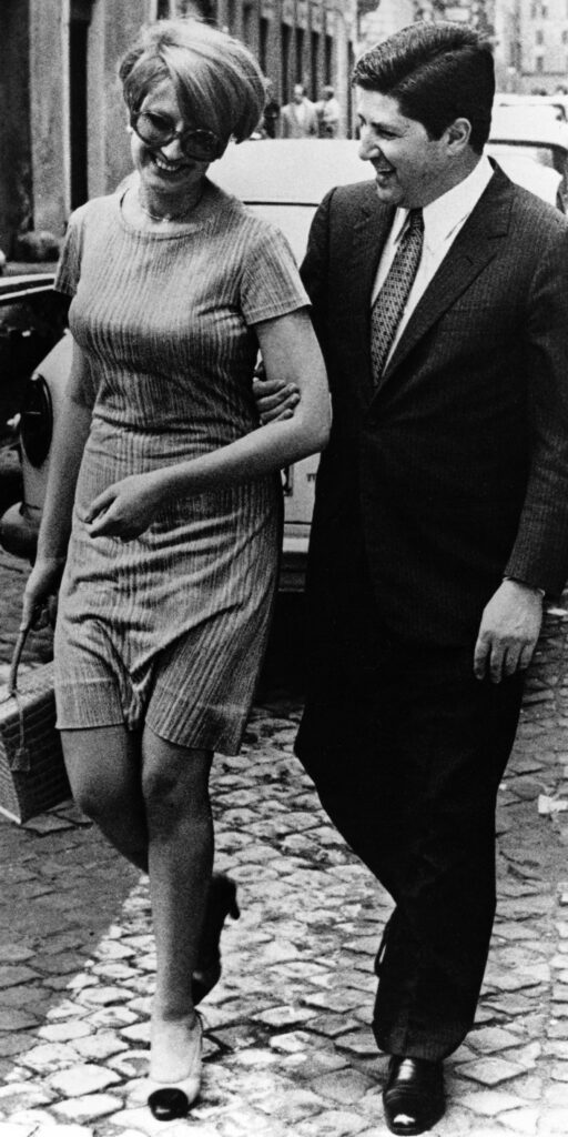 Galleria foto 'Mina compie 85 anni: le foto di una carriera costellata di successi' - foto 5