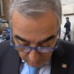 “Ai figli solo il cognome della madre”: politica divisa sulla proposta di Franceschini