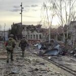 Ucraina, a Riad terminati i negoziati Usa-Russia: atteso comunicato congiunto. Trump: “Presto accordo su terre rare”