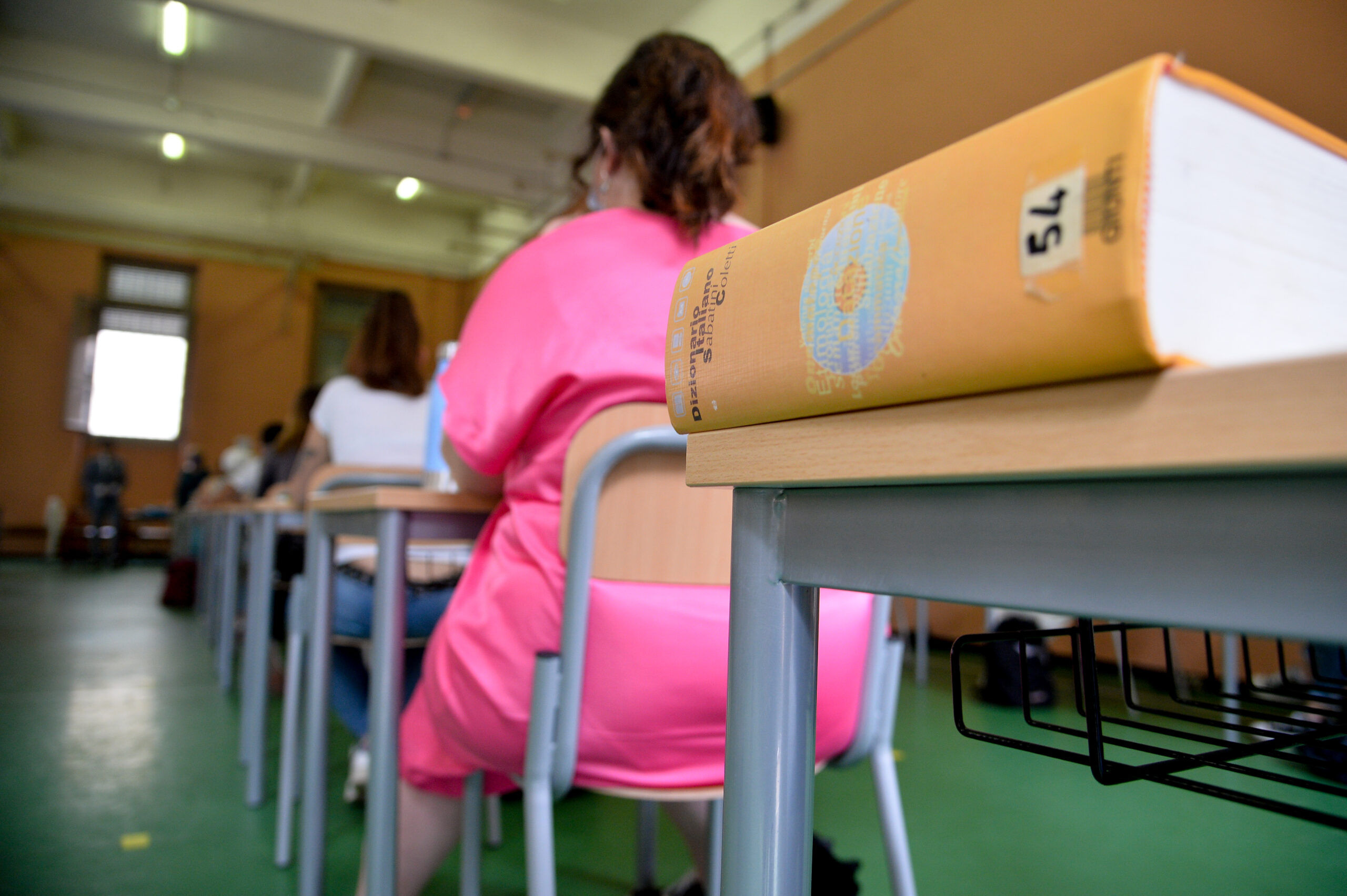 Torino, molestie agli studenti: arrestato professore a Ciriè