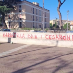Roma, Garbatella contro ‘I Cesaroni’: scritte e petizioni contro la serie tv