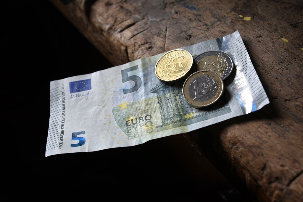 Unimpresa: 8,5 milioni di italiani a rischio povertà