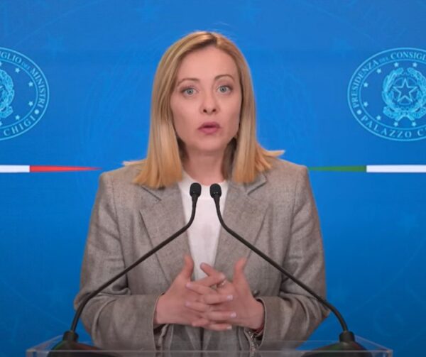 Il videomessaggio di Giorgia Meloni al 'Border Summit' organizzato dal primo ministro britannico Starmer