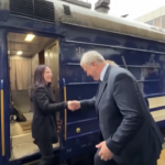 Ucraina, la ministra degli Esteri tedesca Baerbock in visita a Kiev