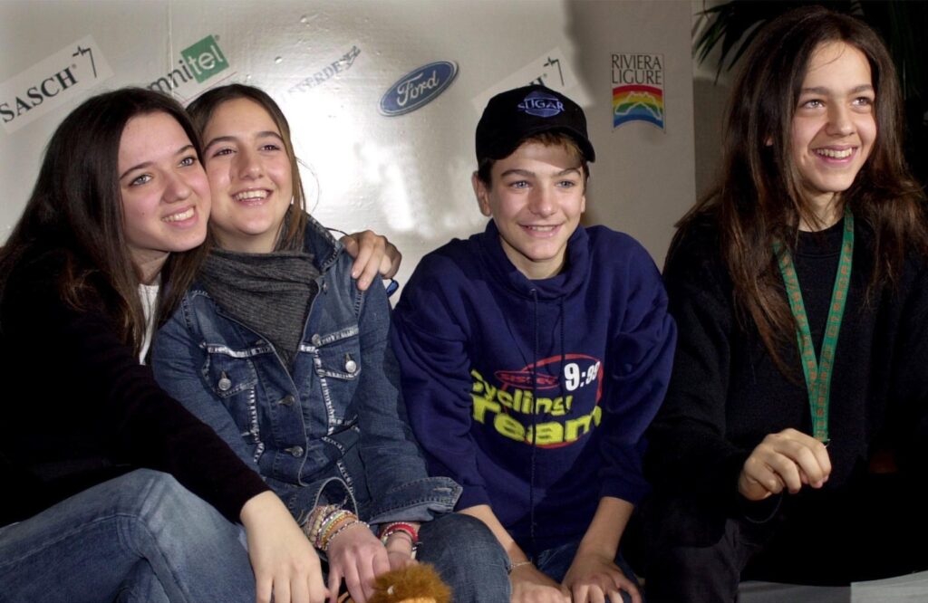 Galleria foto 'Jessica Morlacchi, prima del Grande Fratello con i Gazosa a Sanremo: foto e video' - foto 8