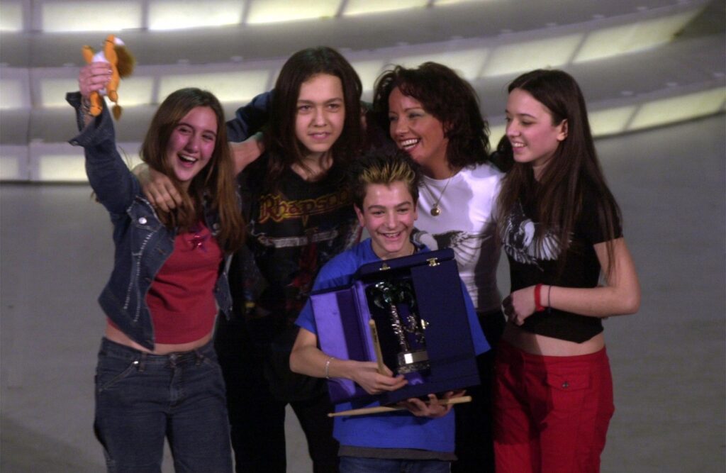 Galleria foto 'Jessica Morlacchi, prima del Grande Fratello con i Gazosa a Sanremo: foto e video' - foto 4