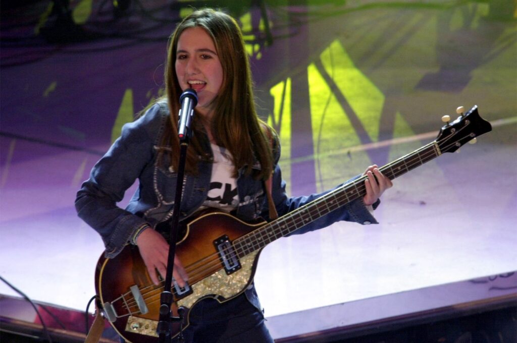 Galleria foto 'Jessica Morlacchi, prima del Grande Fratello con i Gazosa a Sanremo: foto e video' - foto 3