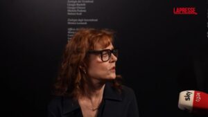 Susan Sarandon a Milano: “Stiamo distruggendo il nostro mondo”