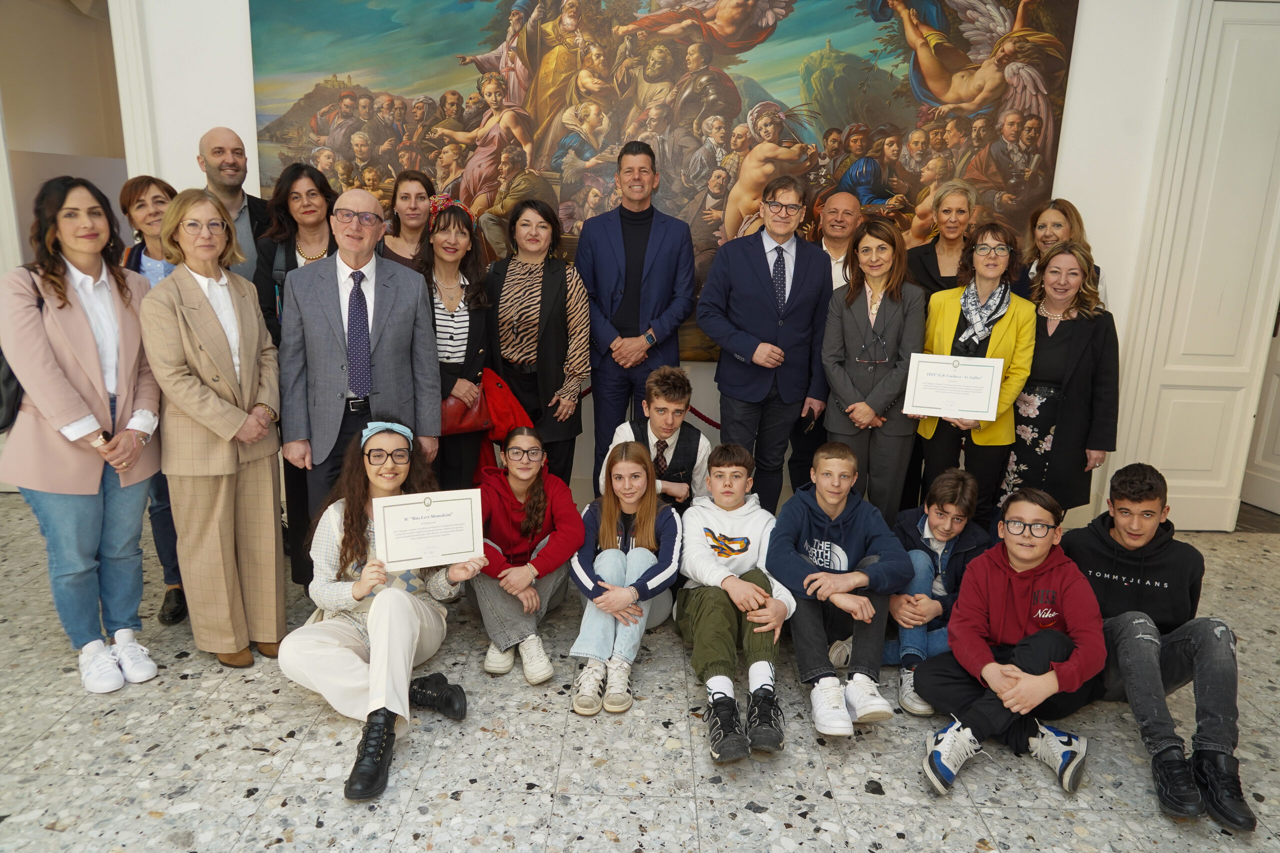 Marche, premiate tre scuole nel palazzo del Consiglio