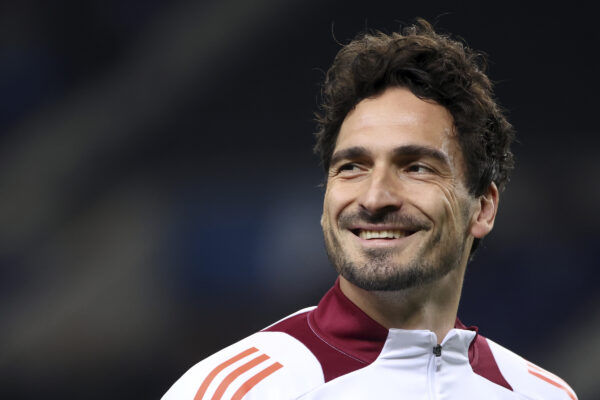 Roma, Hummels annuncia il ritiro a fine stagione