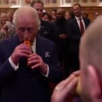 Regno Unito, show di Re Carlo: suona un flauto a forma di carota