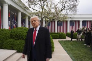 Il presidente americano Donald Trump, che il 3 aprile ha ribadito il suo appello per la fine rapida della guerra in Ucraina