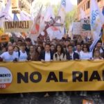 Pace, a Roma 100mila persone in corteo per il ‘No riarmo’ del M5S