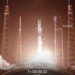 Spazio, in orbita Falcon 9 con 28 satelliti Starlink