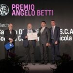 Vinitaly, le Cantine Castignano ricevono il Premio Betti