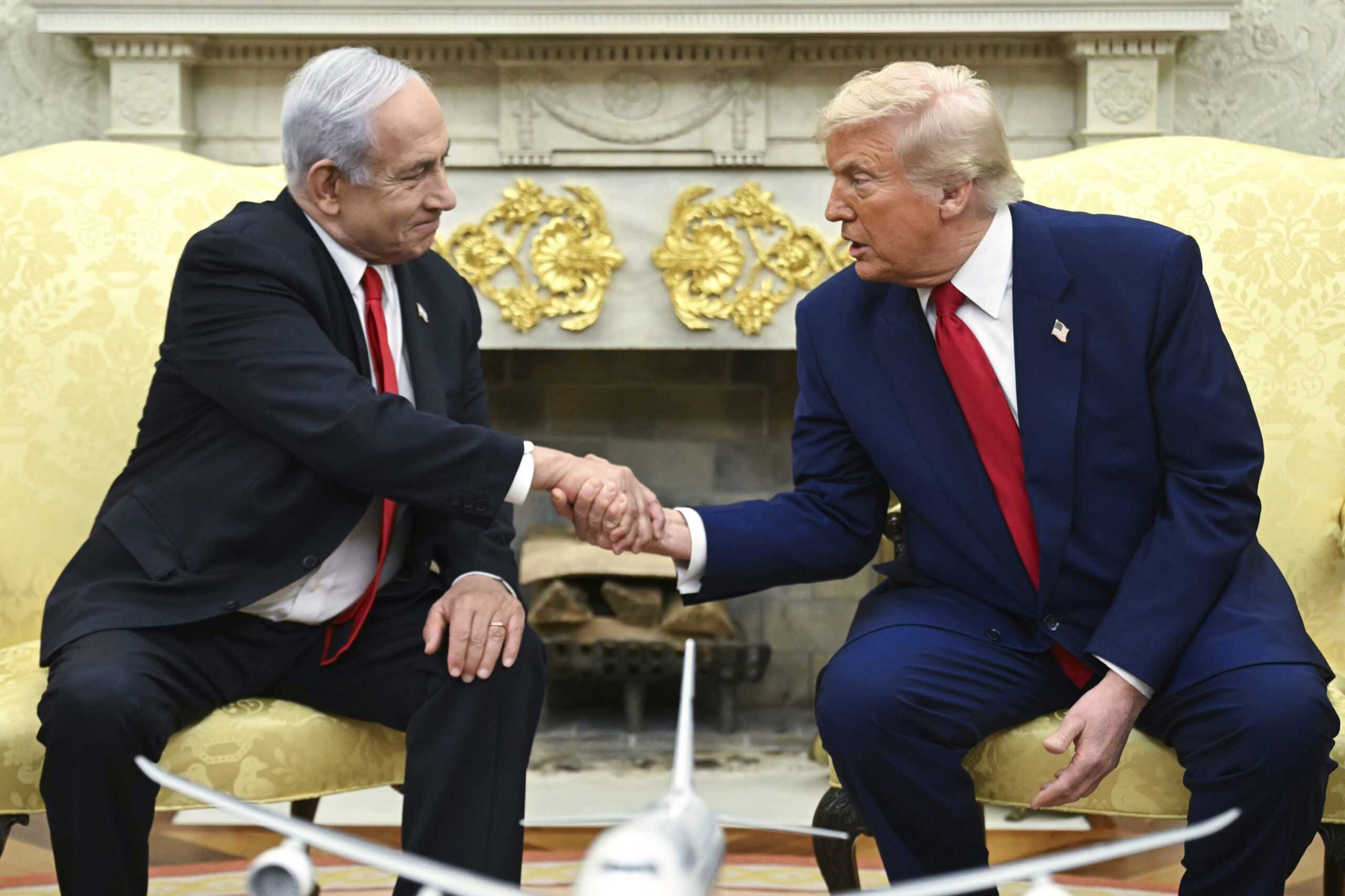 Trump accoglie Netanyahu alla Casa Bianca: “Io miglior presidente per Israele”