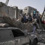 Gaza, raid di Israele sulla Striscia: almeno 94 morti