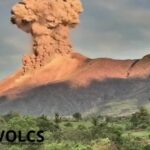 Filippine, erutta il vulcano Kanlaon: il timelapse