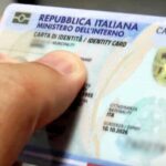 Basta con ‘madre’ e ‘padre’: la Cassazione riconosce di nuovo la parola ‘genitori’ su carta d’identità