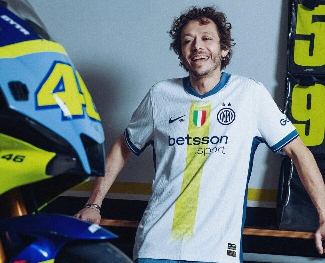Inter e Nike svelano la maglia dedicata a Valentino Rossi