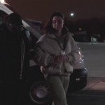 Scambio di prigionieri tra Usa e Russia: Ksenia Karelina sale sull’aereo diretto a Washington