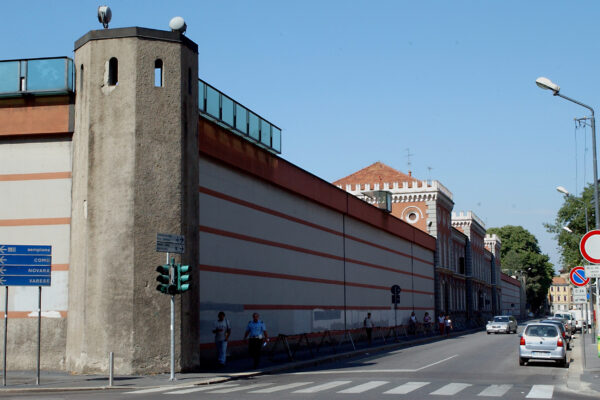 Semilibertà